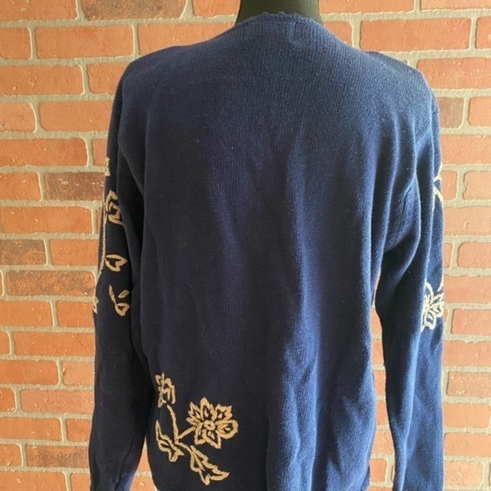 Pendleton Women’s Embroidered‎ Floral Blue Cardigan Sweater Size Small - Picture 5 of 9
